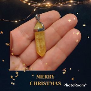 Rin's Unique Boutique - Orange Adventurine Stone - Necklaces
